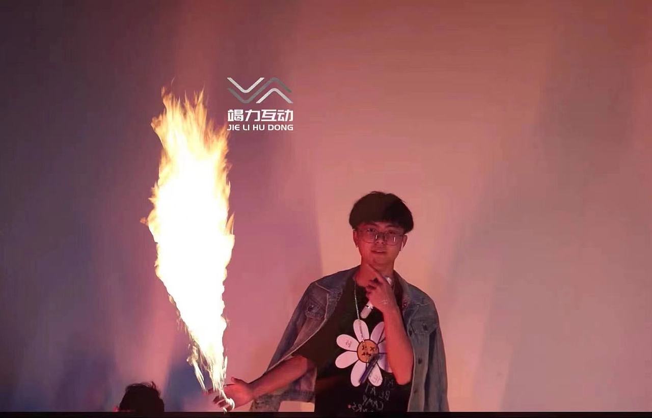 年会暖场互动游戏/子弹时间/光绘签到/360升格旋转拍照（图ZMjcwODE4MDcy） - 时尚/艺术摄影 - 站酷设计师Ken_Pluto原创素材 - 站酷ZCOOL