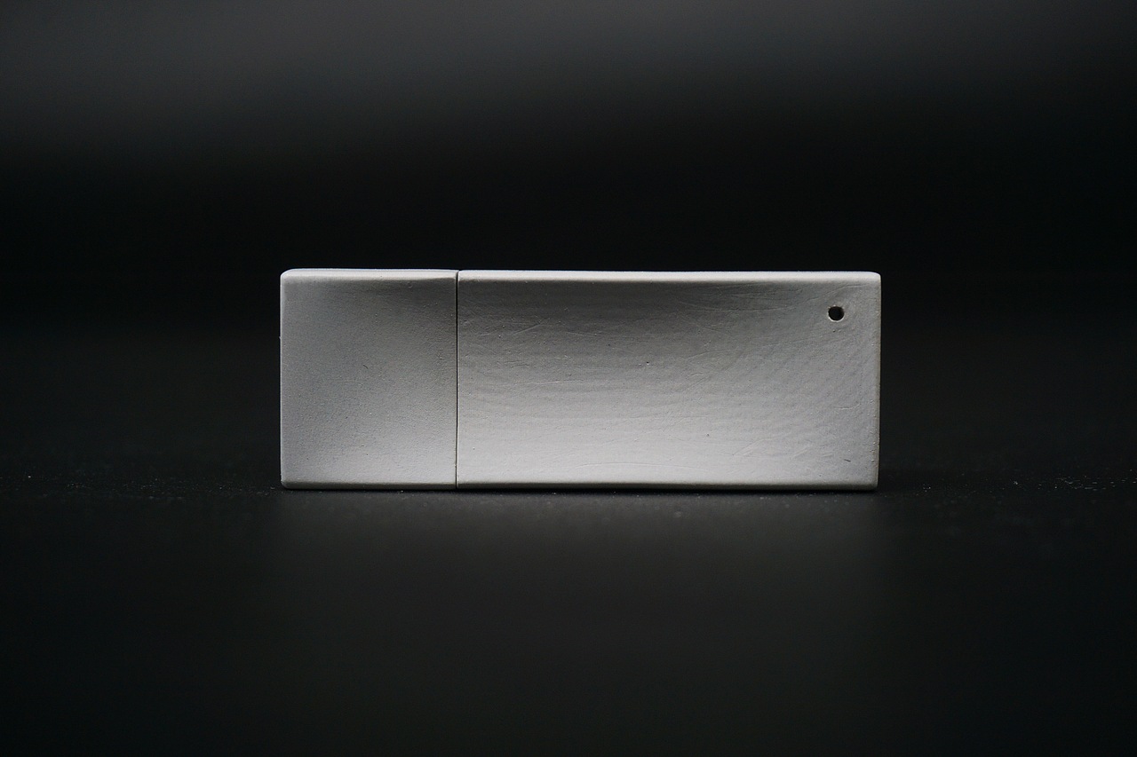 造么新品 | 混凝土U盘 · 哎哟