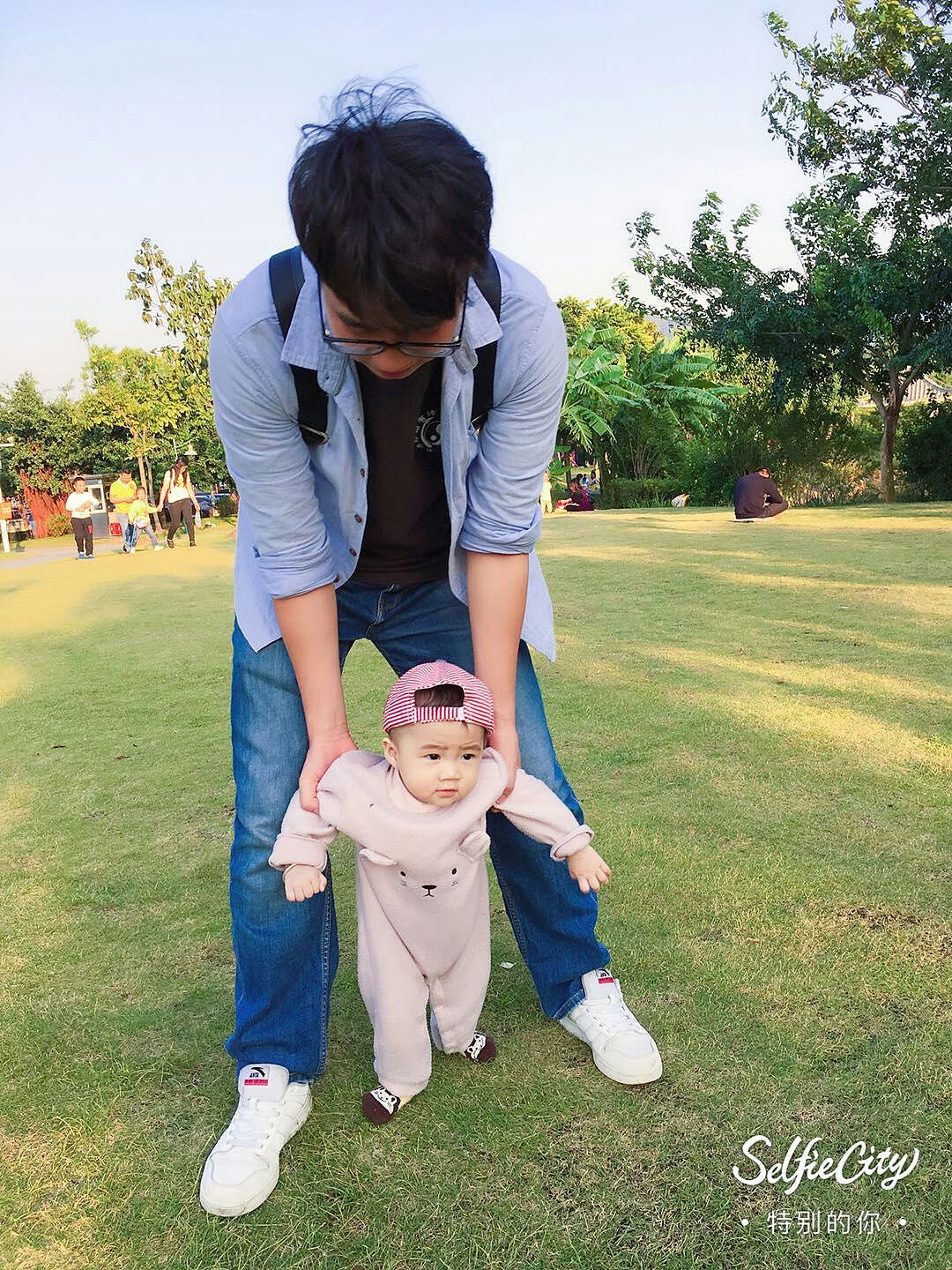 小鱼儿说没什么事是哭解决不了的  如果有  一直哭