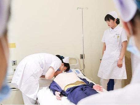 强仕动态:护理部开展药物过敏性应急演练