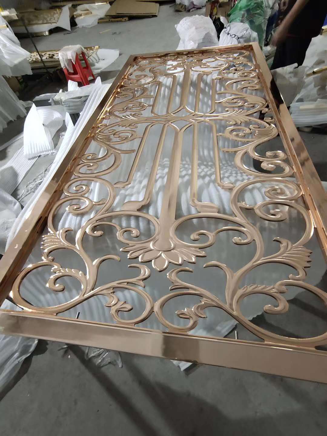 新中式纯铜雕花屏风,仿铜铝板雕刻屏风花格