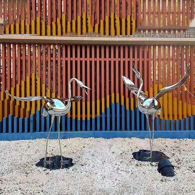 不锈钢雕塑玻璃钢雕塑铜雕厂家定做价格优惠