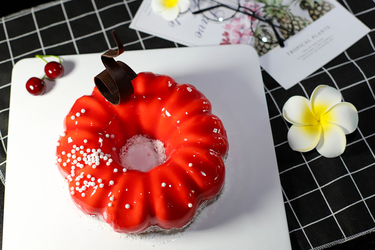 法式甜点 | 少女的眼应该满怀清明大意和温柔阳光。