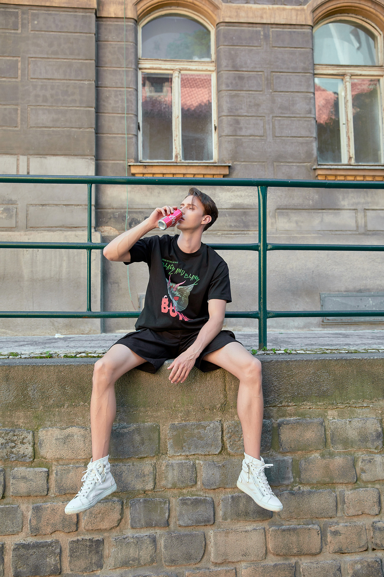 潮牌拍摄/街头拍摄（图ZMTc0MDEzMTM2） - 人像摄影 - 站酷设计师丶心五口原创素材 - 站酷ZCOOL