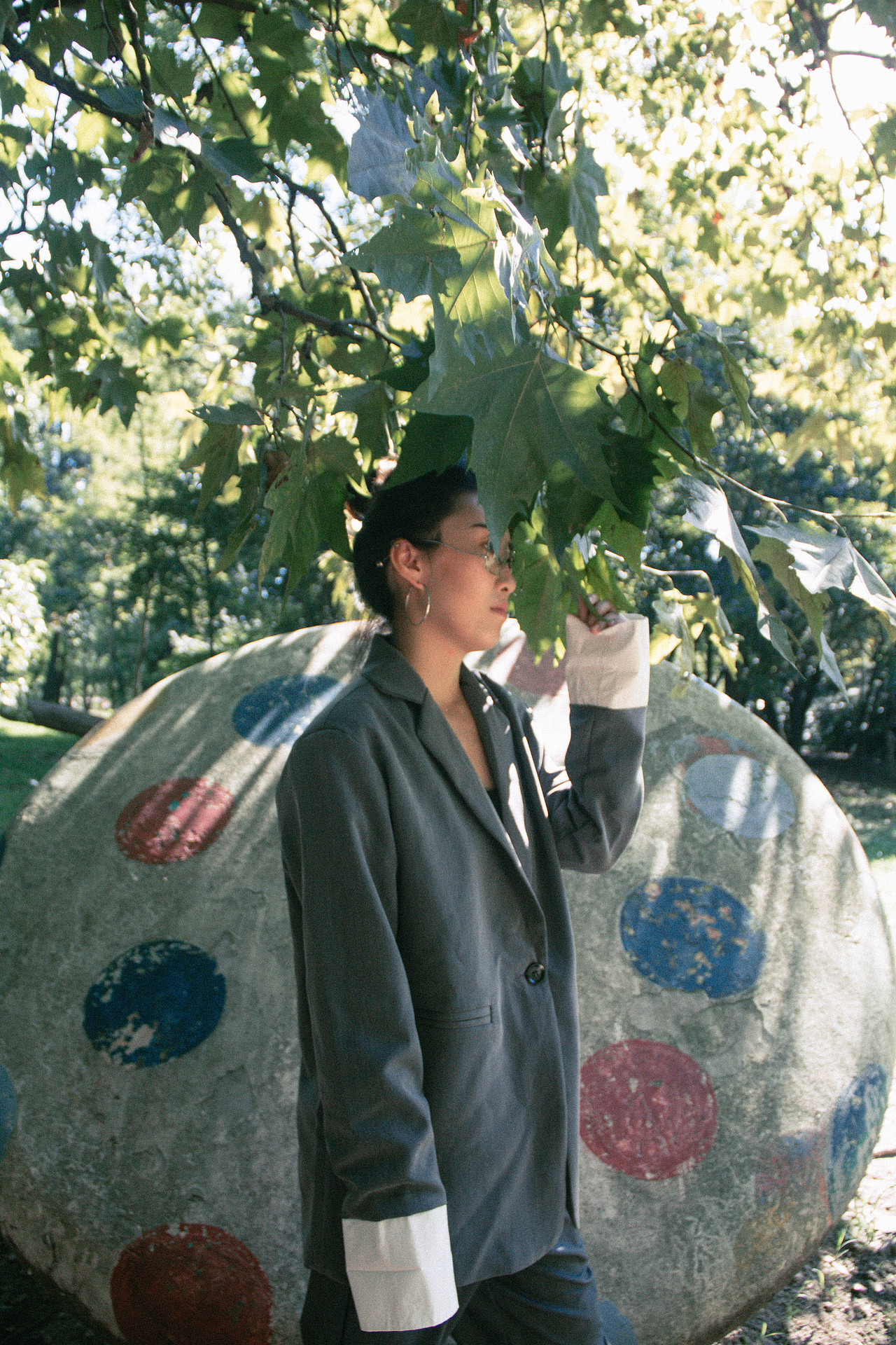 光，落在你脸上