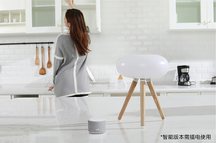 天猫精灵语音控制台灯 手势控制台灯 品牌：小猪会飞