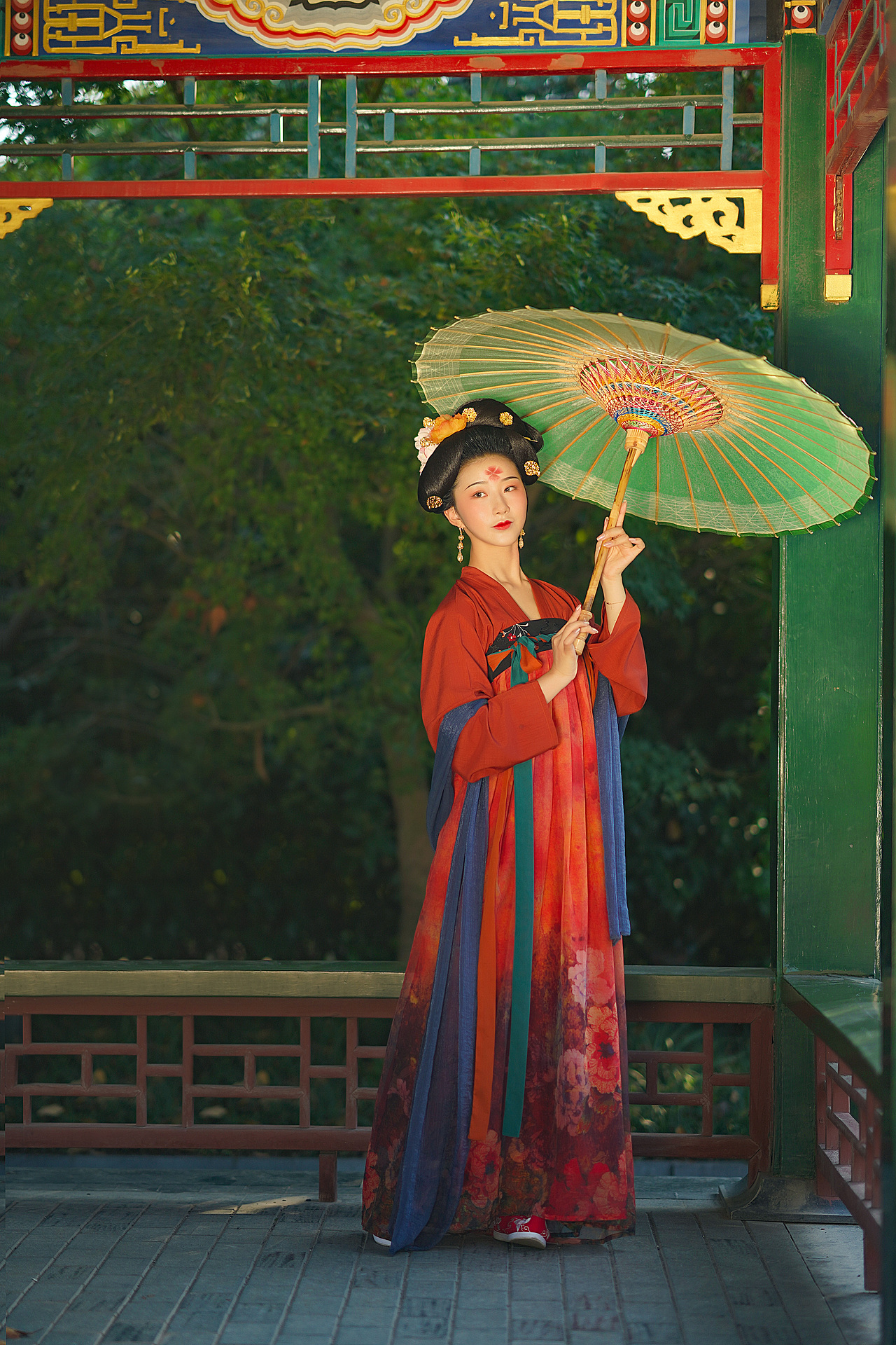 花想容|摄影|人像摄影|弄凉_原创作品-站酷zcool