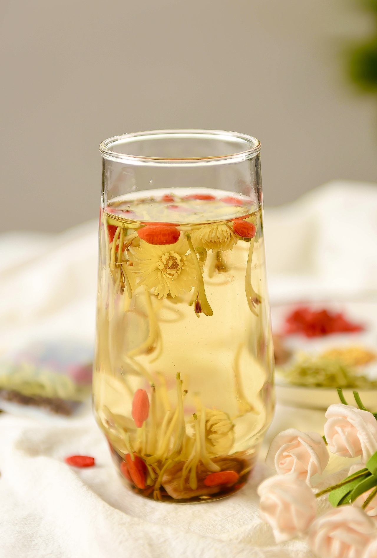 金银花菊花茶决明子熬夜茶