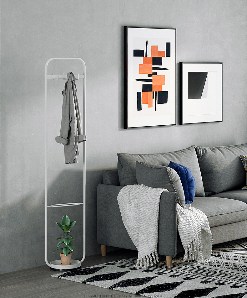 ▲ 中部采用镂空设计,配合底部托水盘,方便下雨天气伞水渍的处理,再也不用到凉台把水拎干!平时不放伞还可以改放包包、鞋子、底部则可以当花盆架使用。