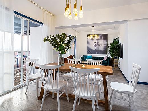 『博洛尼亚』—在这里能俯瞰一整个城市的晨曦和黄昏