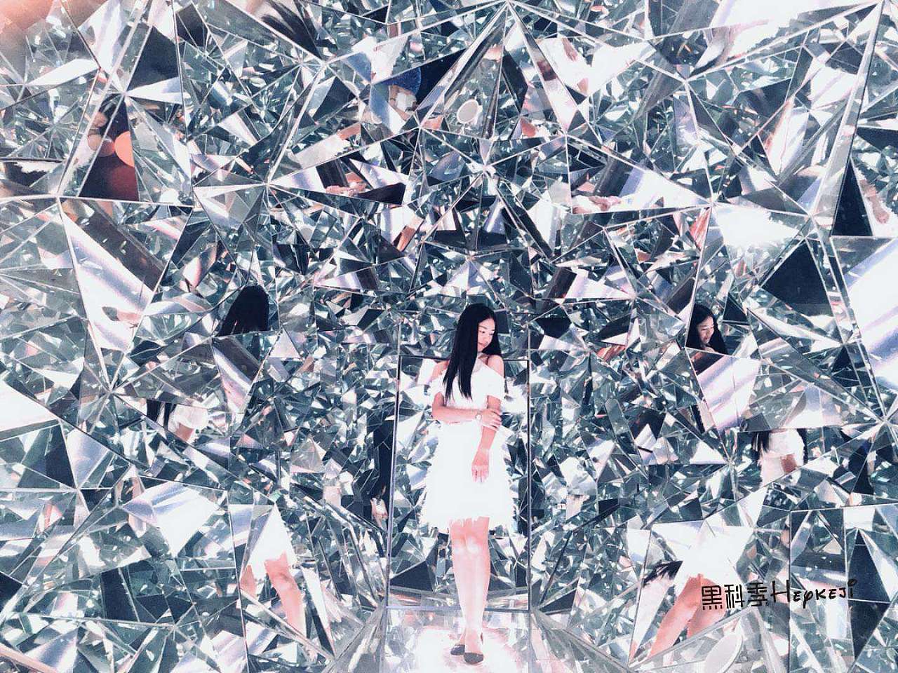 最美的创意互动体验道具