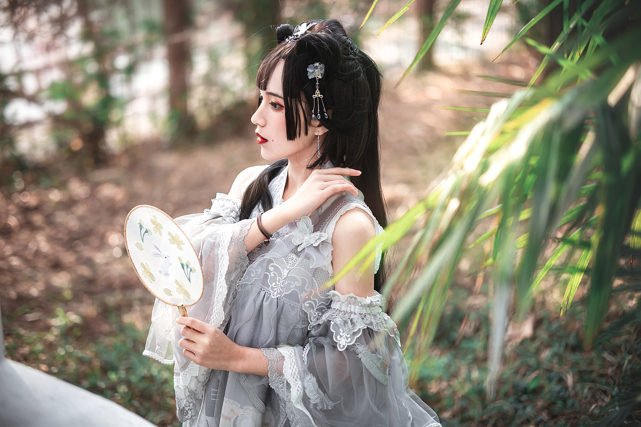 一日春夏秋冬·汉元素人像