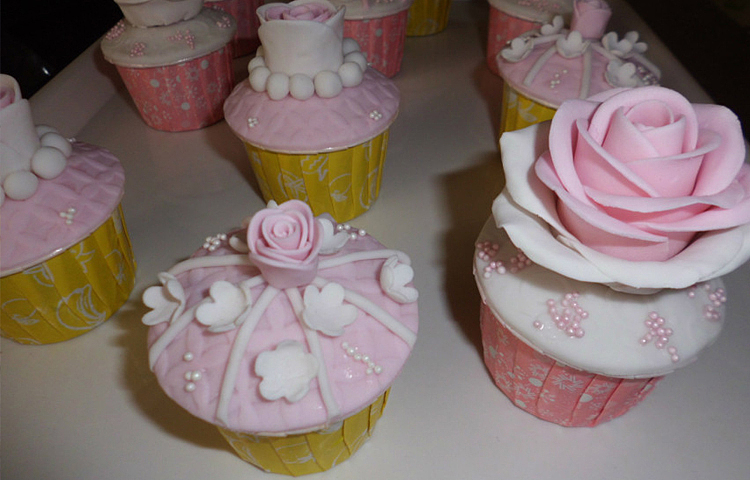 看她做了一下午