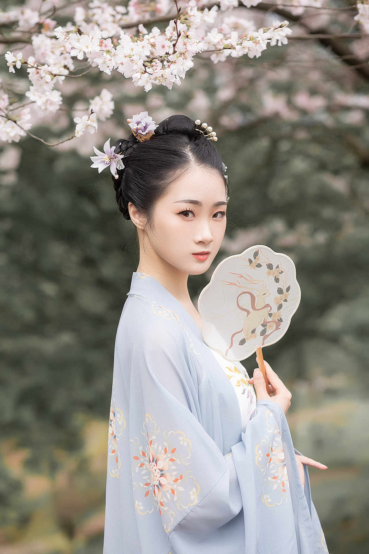 樱花汉服少女 蓝（图ZMjQ3NTMzOTk2） - 人像摄影 - 站酷设计师比克小魔王QAQ原创素材 - 站酷ZCOOL