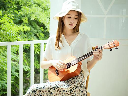  吉他摄影淘宝女装男装产品拍摄外景居家服装静物拍摄