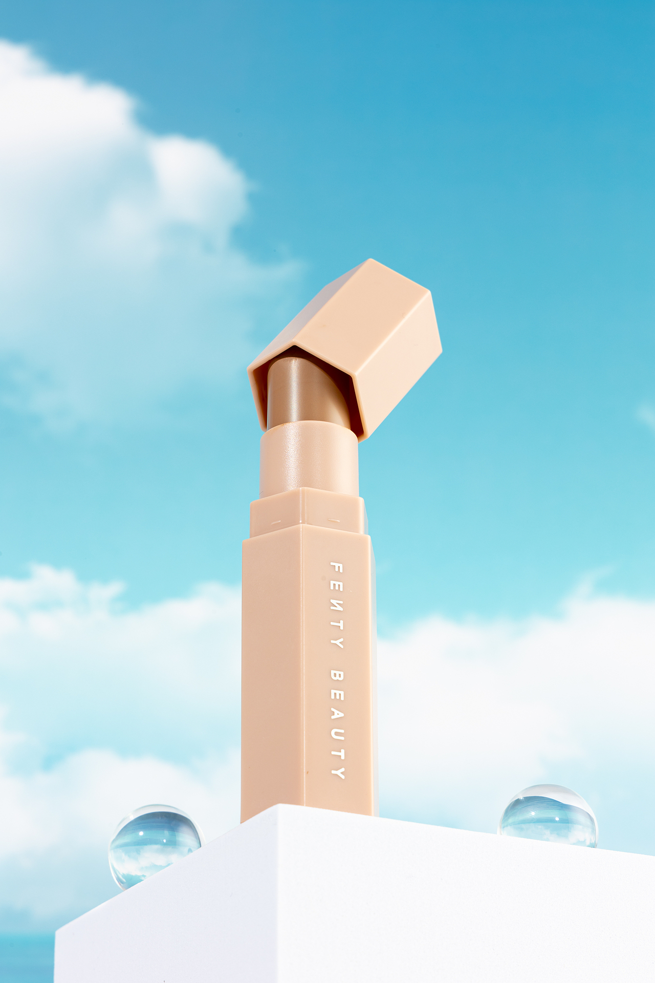 Fantybeauty修容棒拍摄（图ZMzM0MTU2MTg0） - 产品摄影 - 站酷设计师revtrr原创素材 - 站酷ZCOOL