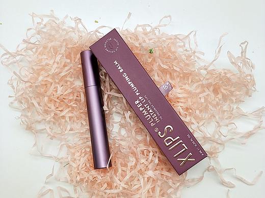 丰唇唇膏好用吗？一支阿米娅丰唇，嘴巴上的细纹不见了