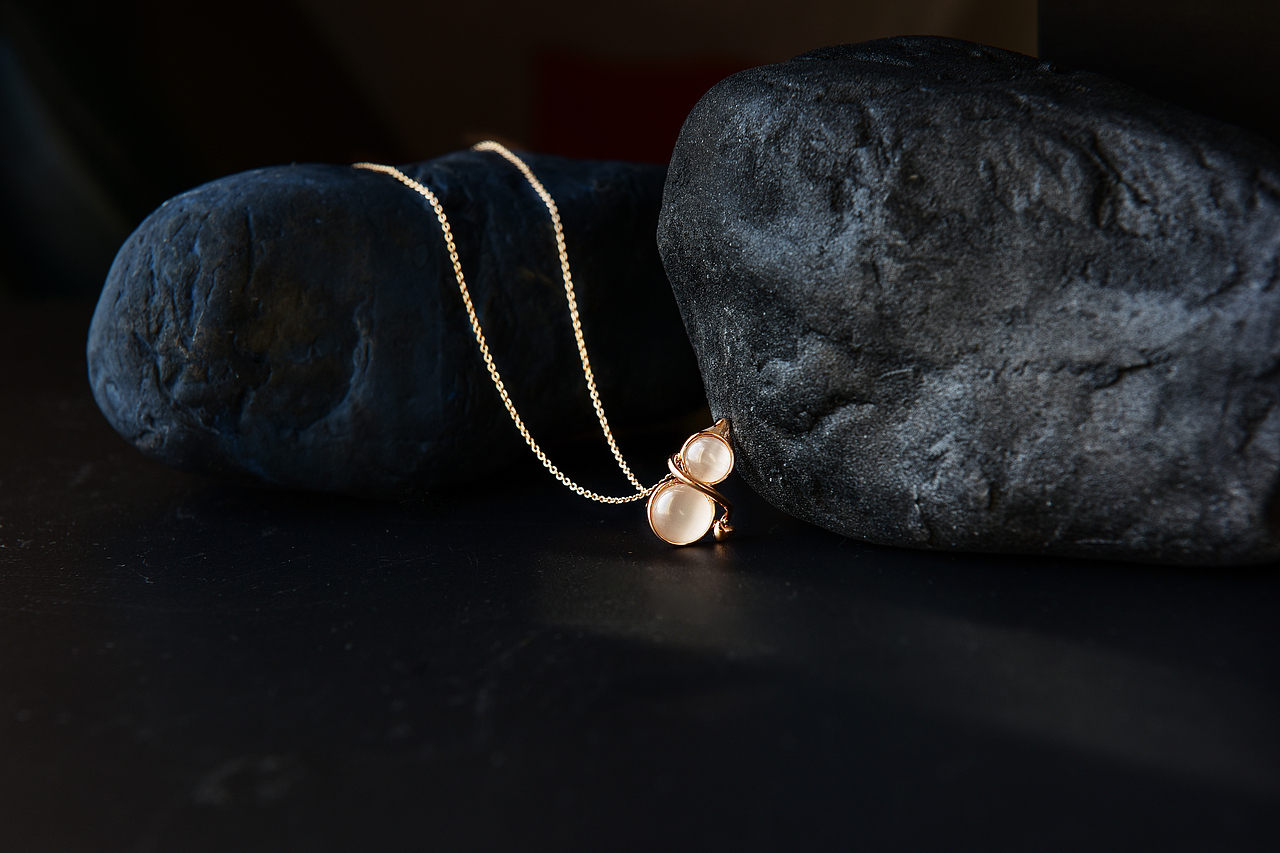 饰品拍摄(黑底)自然光下拍摄