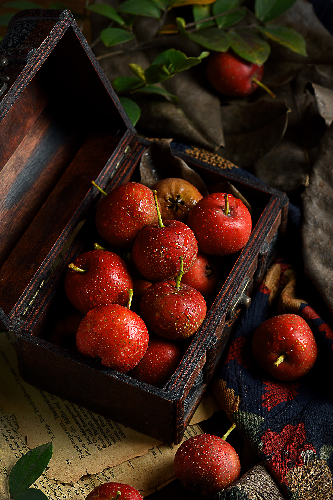 山楂#水果单灯拍摄|摄影|产品摄影|墨蜂摄影 - 原创作品 - 站酷