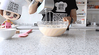 全蛋海绵杯子蛋糕