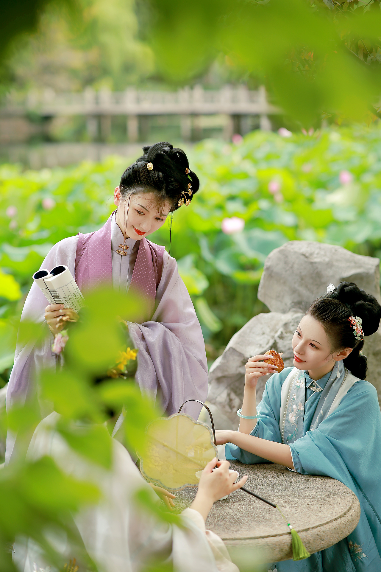 《中秋圆》