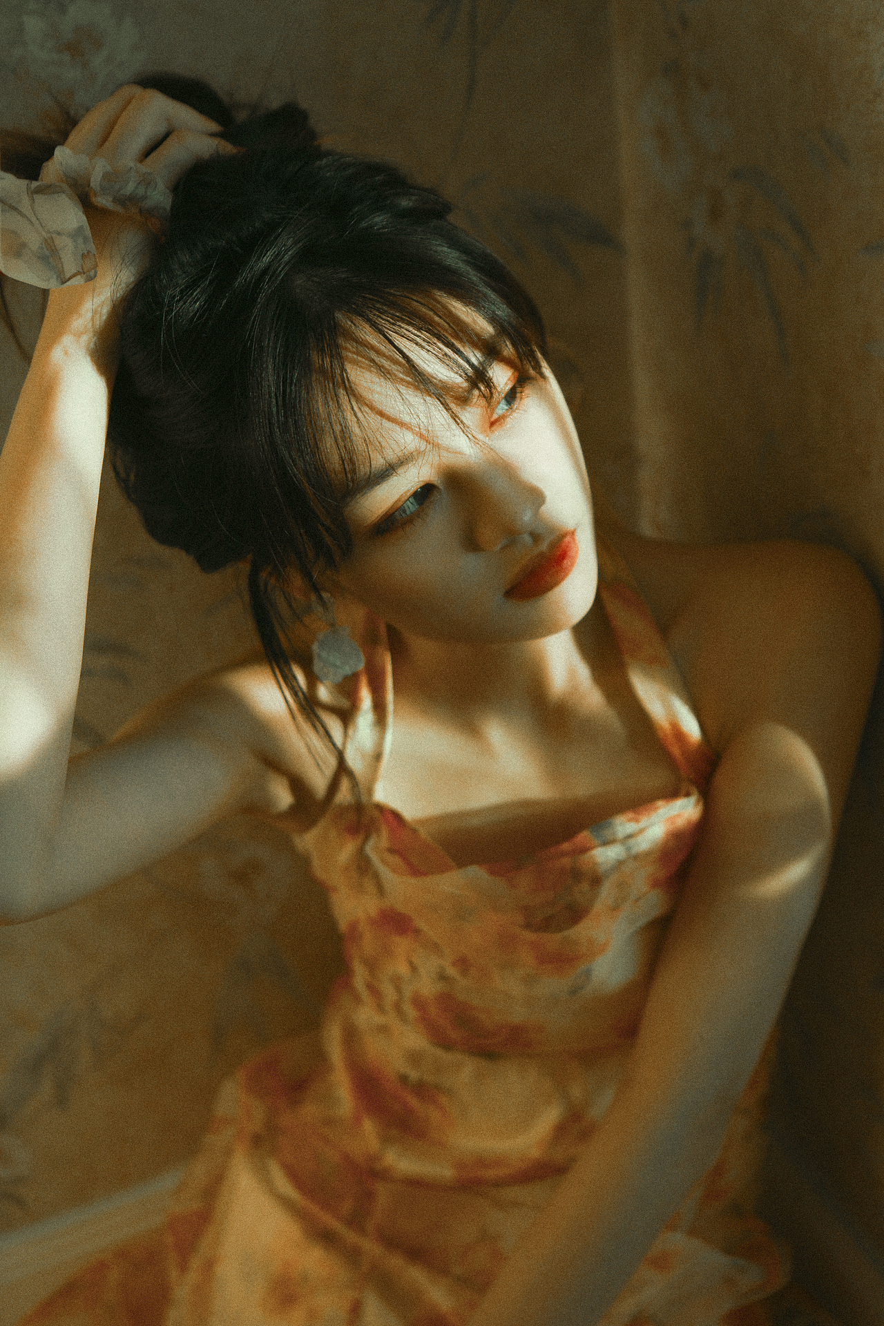 玻璃晴朗，橘子辉煌（图ZMjY1MjY0MDg0） - 人像摄影 - 站酷设计师榴莲有点甜原创素材 - 站酷ZCOOL