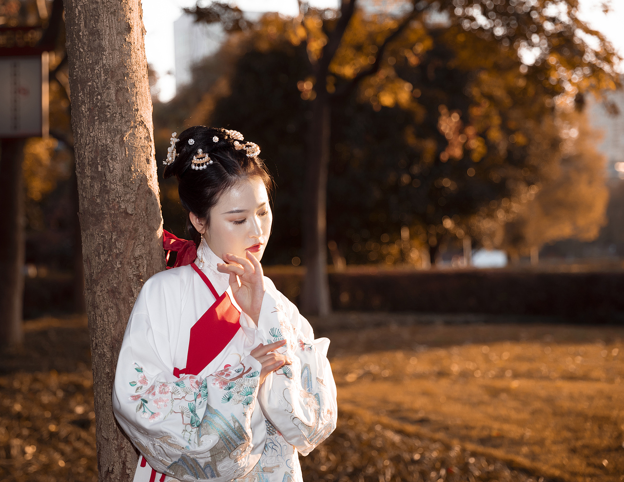 汉服人像摄影（图ZMTkwMjYwMTQw） - 人像摄影 - 站酷设计师王世荣原创素材 - 站酷ZCOOL