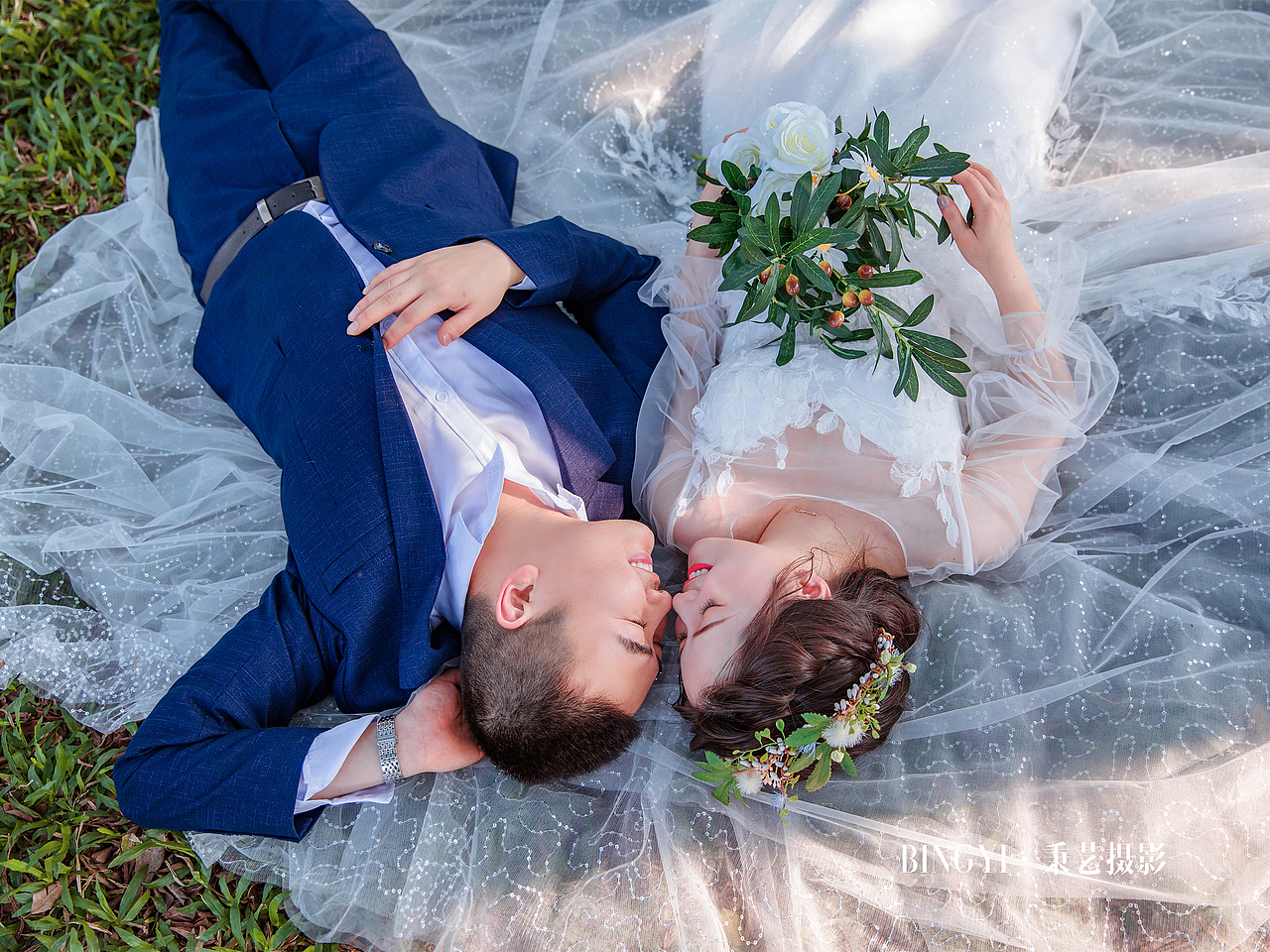 BINGYI·秉艺摄影 - 时间流逝，我渐渐也懂得什么是爱情（图ZMTY1ODAyMDU2） - 人像摄影 - 站酷设计师秉艺摄影工作室原创素材 - 站酷ZCOOL