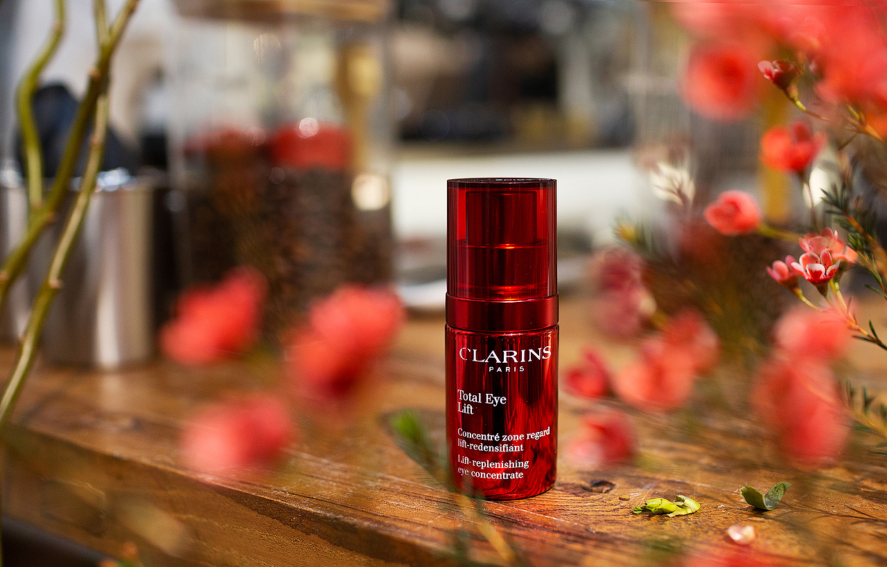 化妆品随拍（图ZMjM2NTMwNjg0） - 产品摄影 - 站酷设计师三个石原创素材 - 站酷ZCOOL