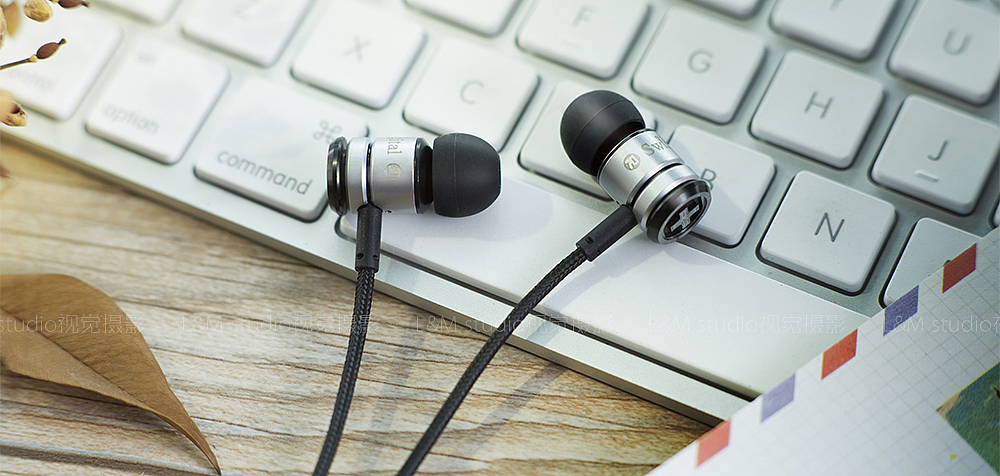 数码产品摄影-耳机（图ZNzQyNzEzMjA=） - 产品摄影 - 站酷设计师龙门视觉原创素材 - 站酷ZCOOL