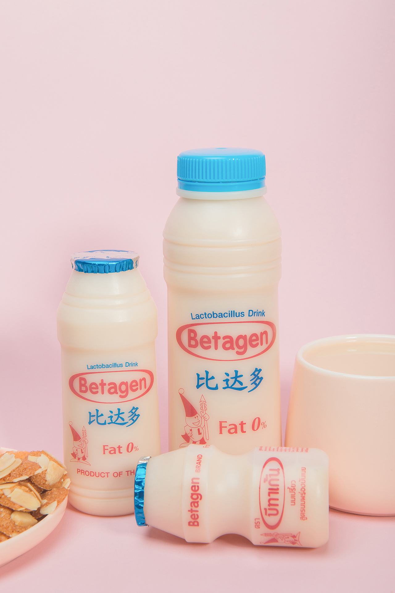 乳酸奶瓶（图ZMTMwMzI1MjI0） - 产品摄影 - 站酷设计师酒店摄影师驴子原创素材 - 站酷ZCOOL