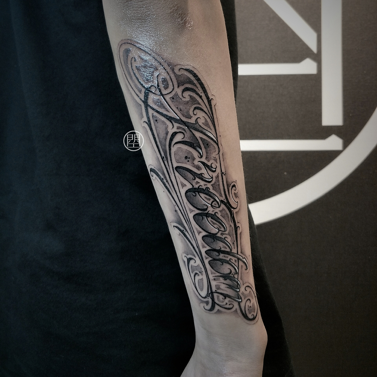 奇卡诺花体字纹身