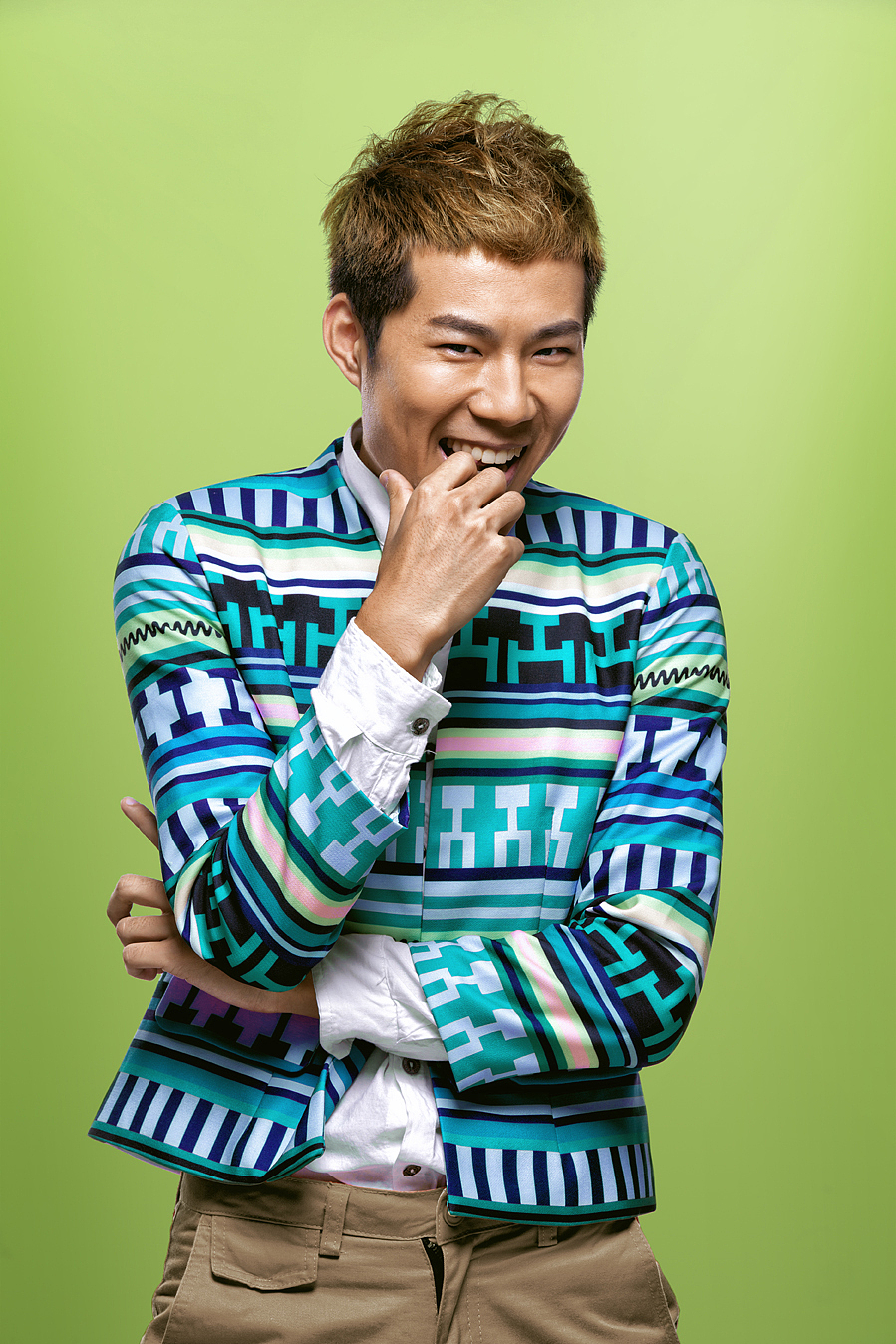 福州 996 电台主播（图ZMTY3ODM5MzI=） - 人像摄影 - 站酷设计师阮木之原创素材 - 站酷ZCOOL