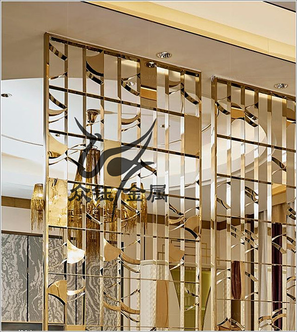 酒店钛金铝艺雕花镂空屏风 铝板雕刻屏风隔断