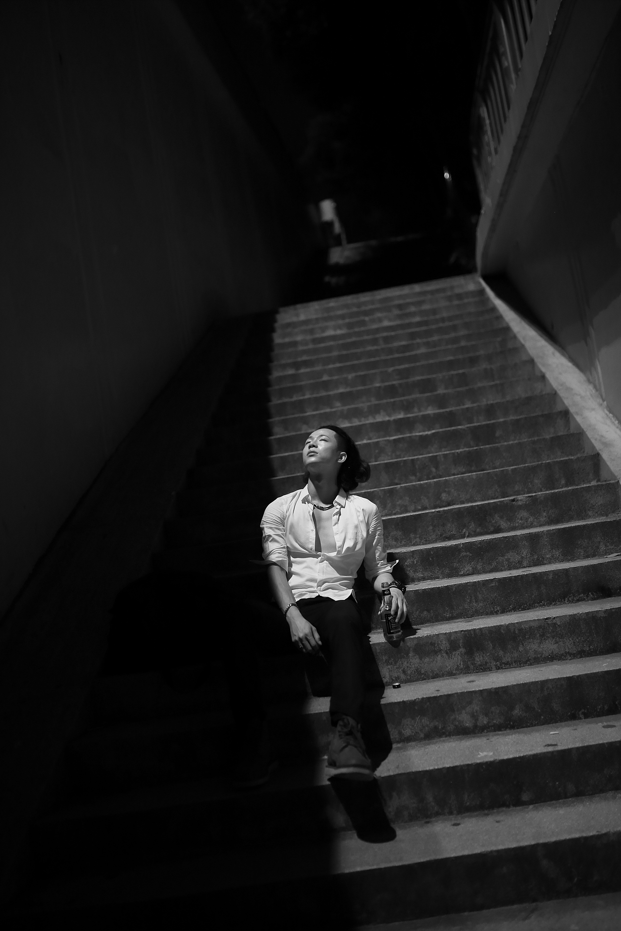 白夜（图ZMTQ1MjY2OTc2） - 人像摄影 - 站酷设计师雨修原创素材 - 站酷ZCOOL