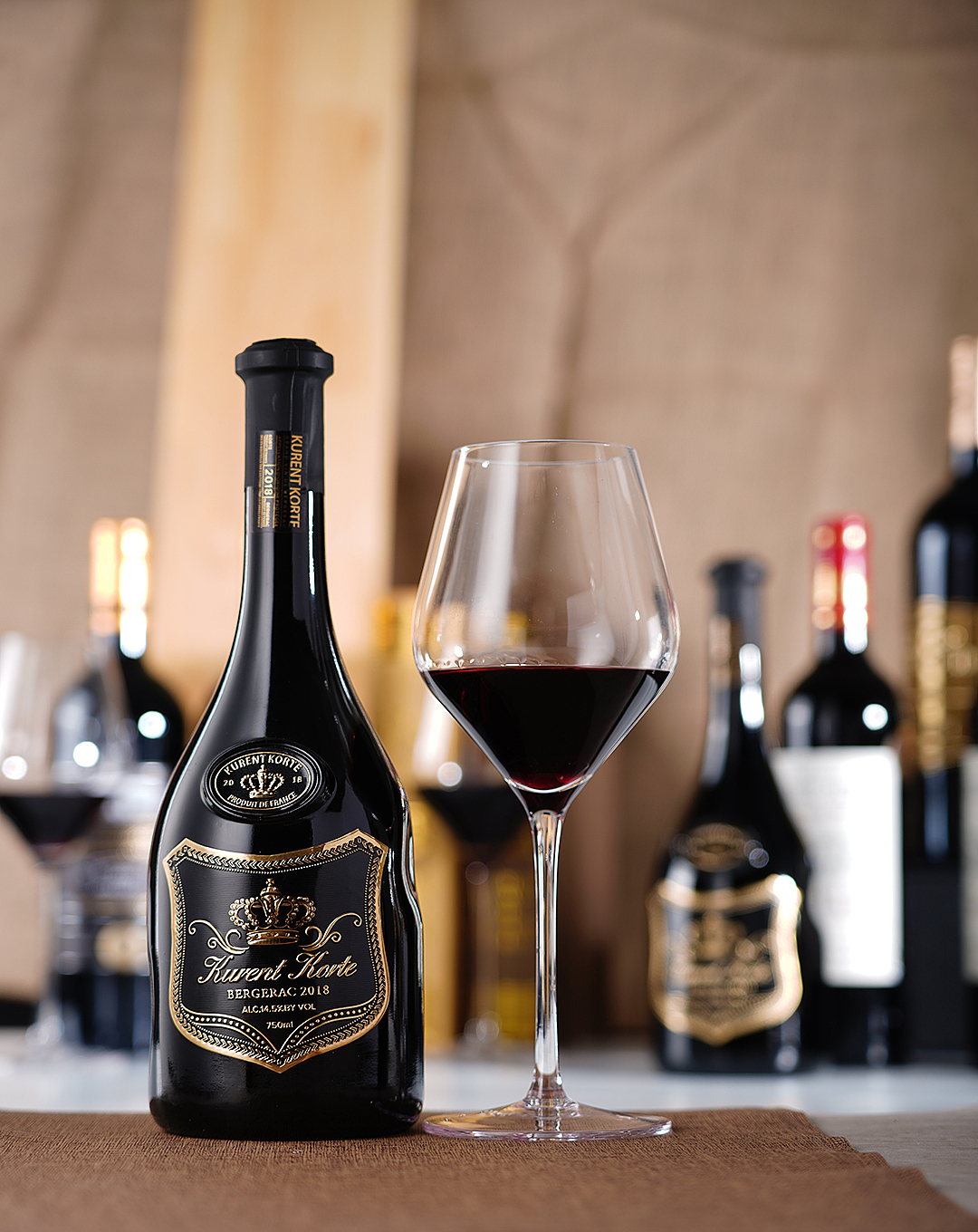 一组红酒产品拍摄（图ZMjMyODE3ODk2） - 产品摄影 - 站酷设计师我是小伍原创素材 - 站酷ZCOOL