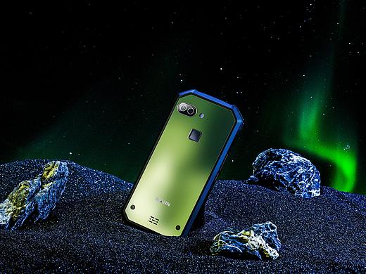 MANN 8S 三防智能手机 秘境银宇宙主题