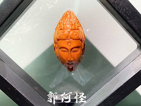 橄榄核雕刻-菩萨