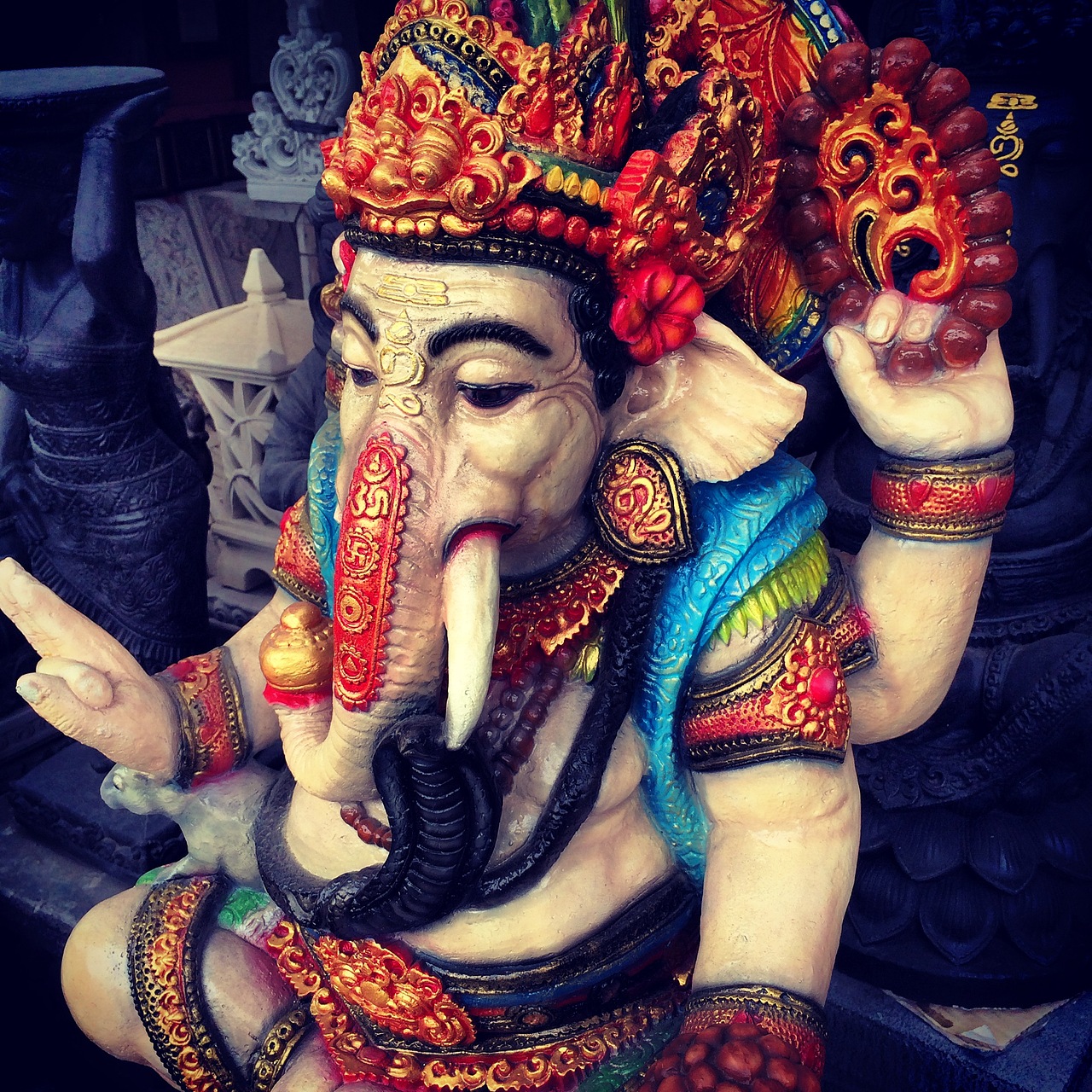 2014,走马印尼(乌布的神像)