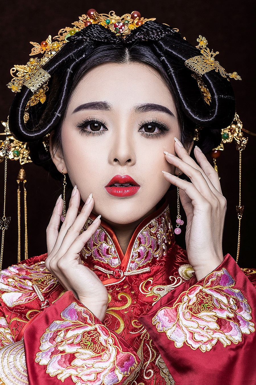 美范摄影婚纱写真样片大赏——龙凤袍（图ZNDgwMTQ4NDQ=） - 人像摄影 - 站酷设计师美范摄影原创素材 - 站酷ZCOOL