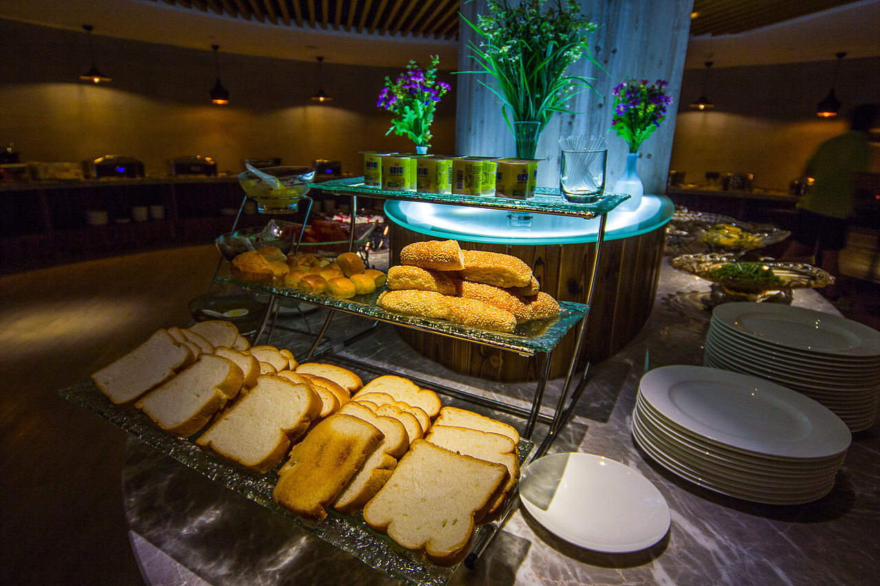 酒店摄影人物代言孙恺专业空间摄影-和美地产空间摄影（图ZMzE5ODU3Njgw） - Portrait - 站酷设计师核美品牌策划设计原创素材 - 站酷ZCOOL