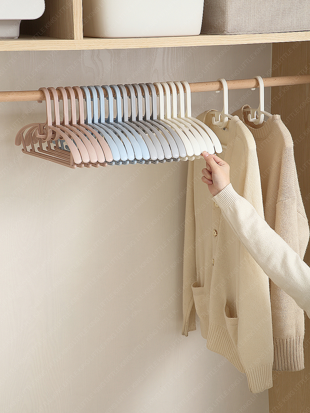 居家日用——圆弧衣架