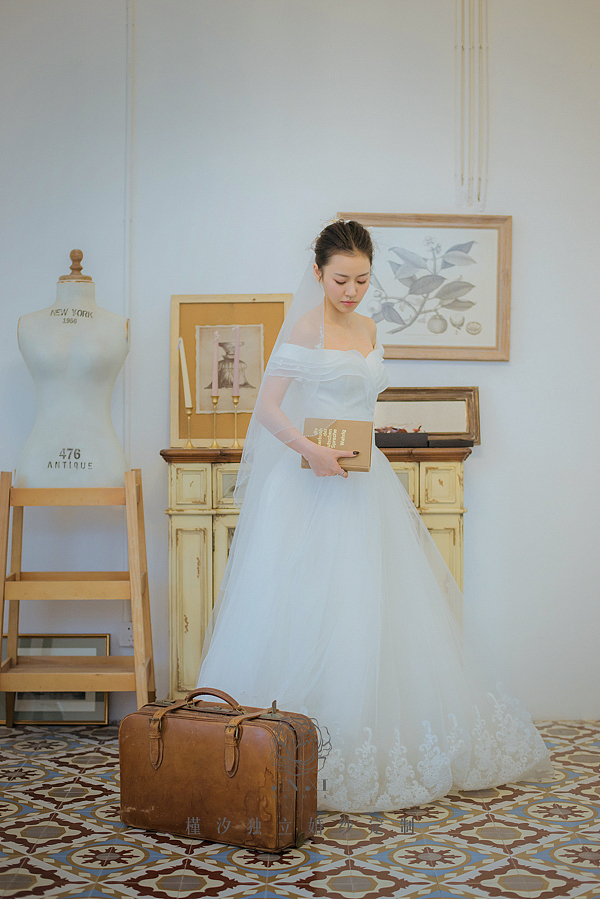 槿夕独立婚纱JINNCY设计单品：瞻云（图ZMTM3MTkwNTk2） - 正装/礼服 - 站酷设计师婚纱设计师槿夕原创素材 - 站酷ZCOOL