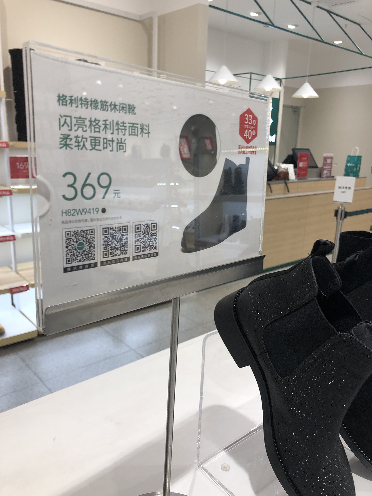 优衣库-Nome-热风-k11-the colorist（图ZMTkwNTc4MjAw） - 其他 - 站酷设计师蒋瓢瓢原创素材 - 站酷ZCOOL