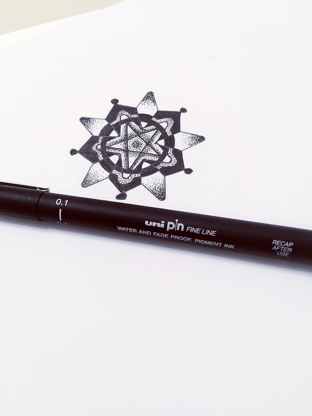 点面线（图ZNjgzMTcyODg=） - 艺术插画 - 站酷设计师李洛彬原创素材 - 站酷ZCOOL