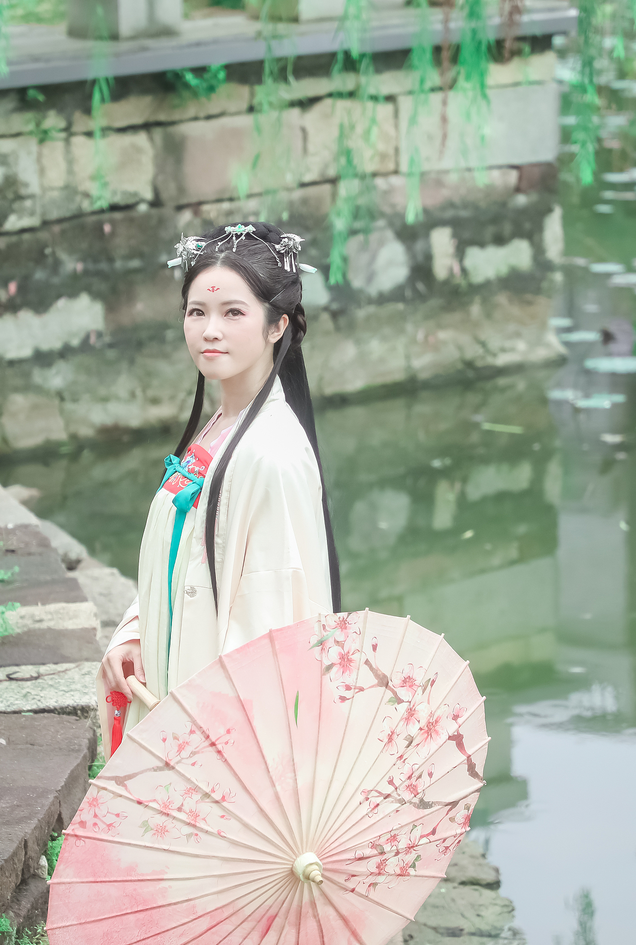 沙湾古镇古风人像-模特姗姗