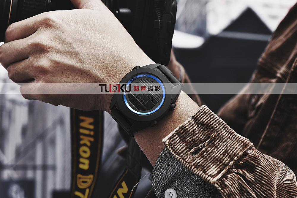 手表摄影（图ZMTMxMjI2OTgw） - 产品摄影 - 站酷设计师尼可路原创素材 - 站酷ZCOOL