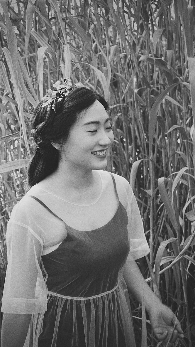 黃昏是我一天中視力最差的時候（圖ZNzE5MzAwNDg=） - 人像攝影 - 站酷設(shè)計師柒柒Qiii1024原創(chuàng)素材 - 站酷ZCOOL