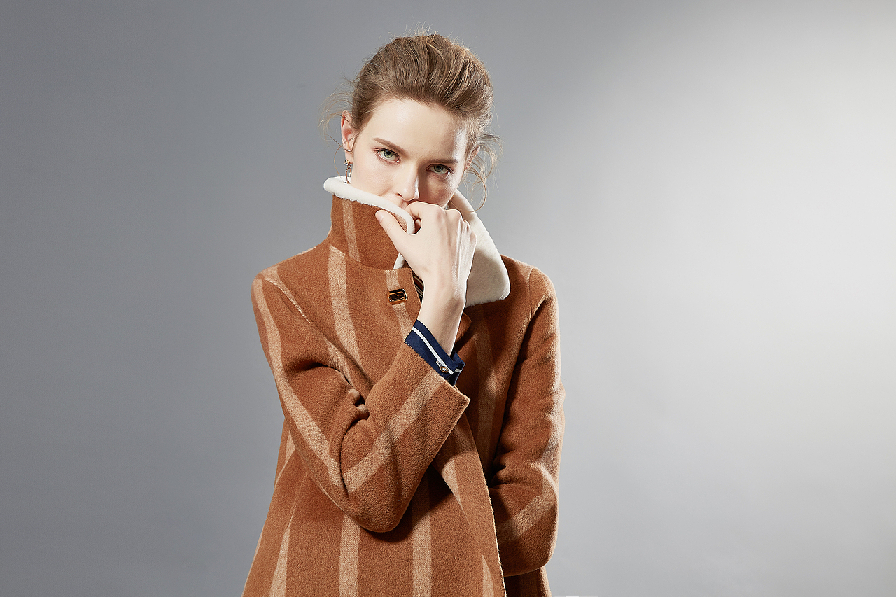 动作就是语言 对于一个摄影师 要的只是一瞬息间的美