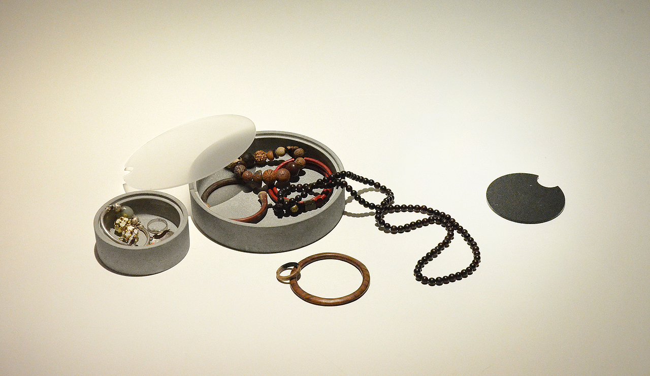 【几度灰】--混凝土/有机玻璃  圆形储物盒